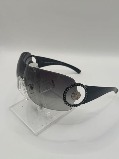 Versace 4116b Sunglasses in color Gb18g