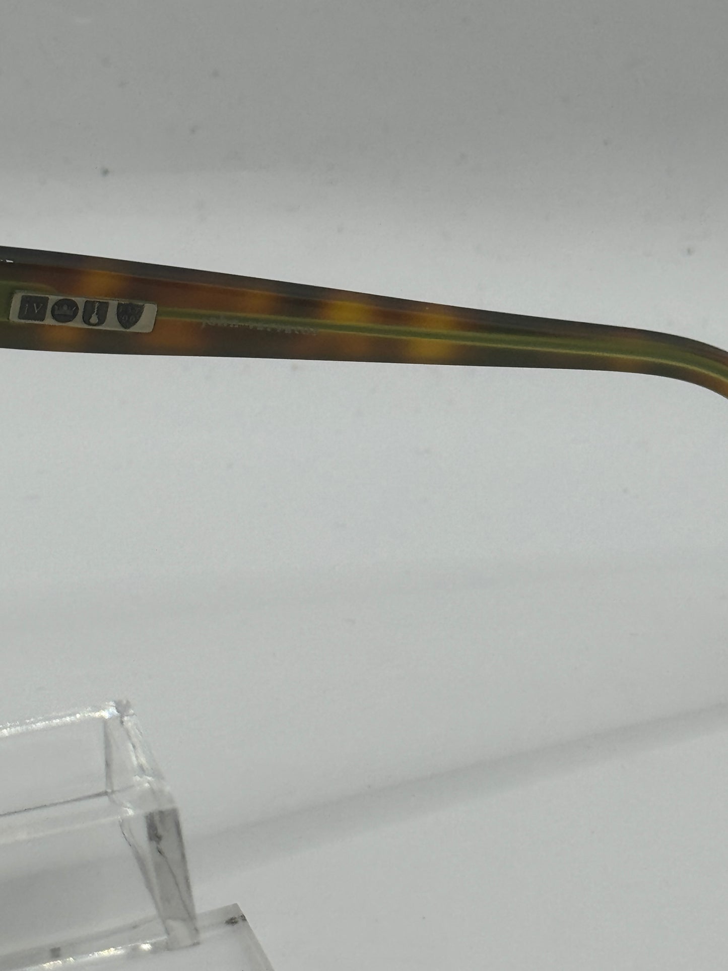 John Varvatos V731 Sunglasses in color Amberlime