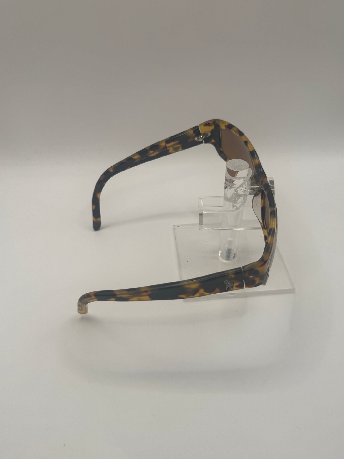 Polo 4002 Sunglasses in color 500471