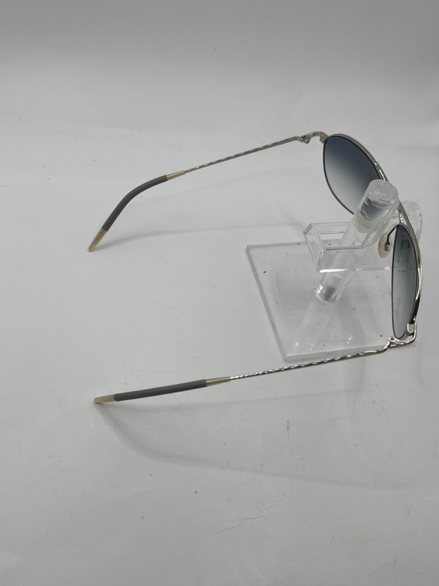 Oliver Peoples Aero 57 Sunglasses in color S