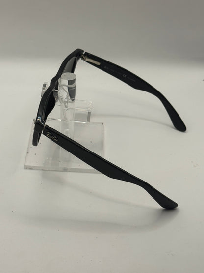 Ray Ban 2113 Sunglasses in color 90148