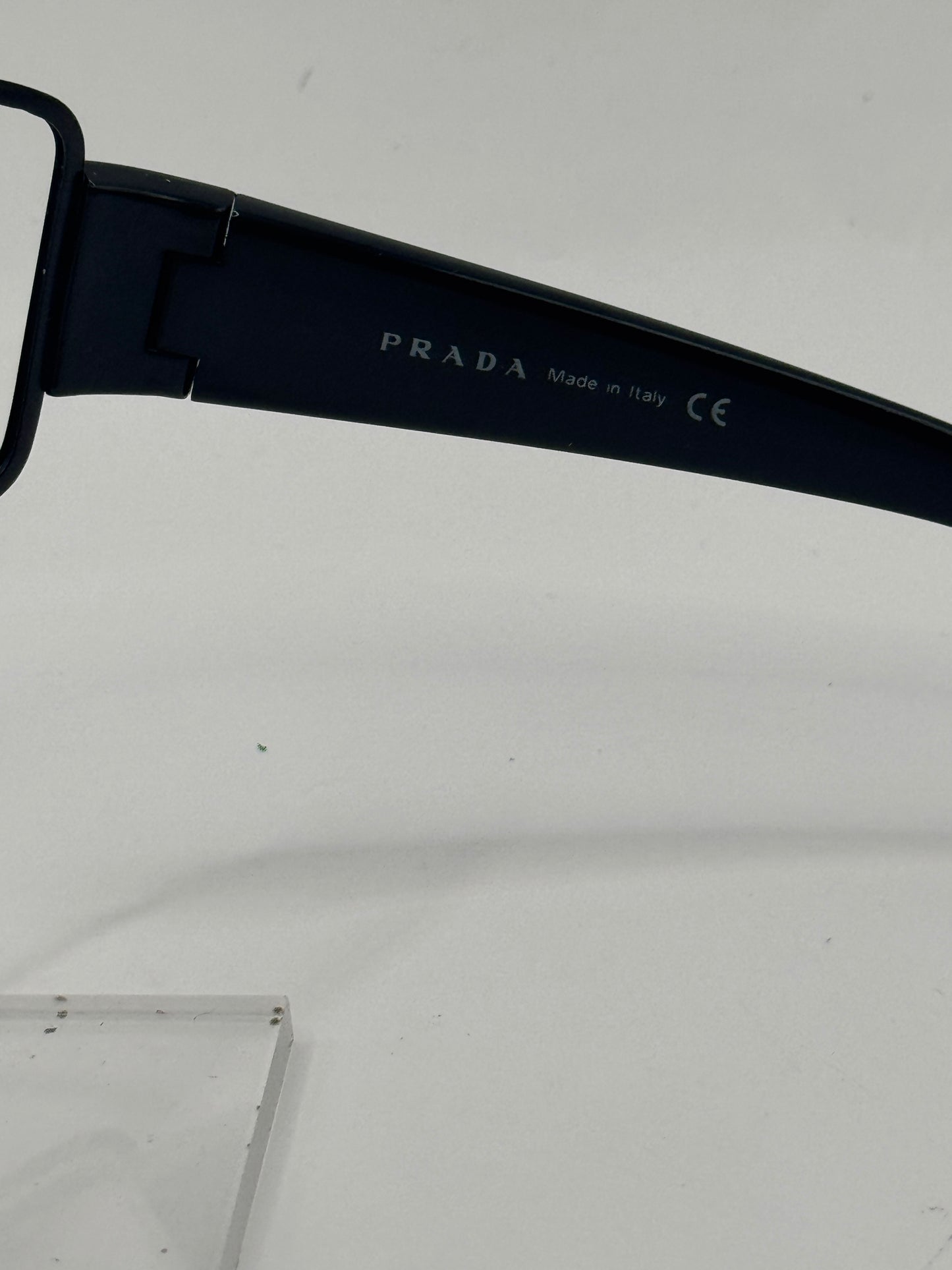 Prada Sps52e Sunglasses in color 1bo3o1
