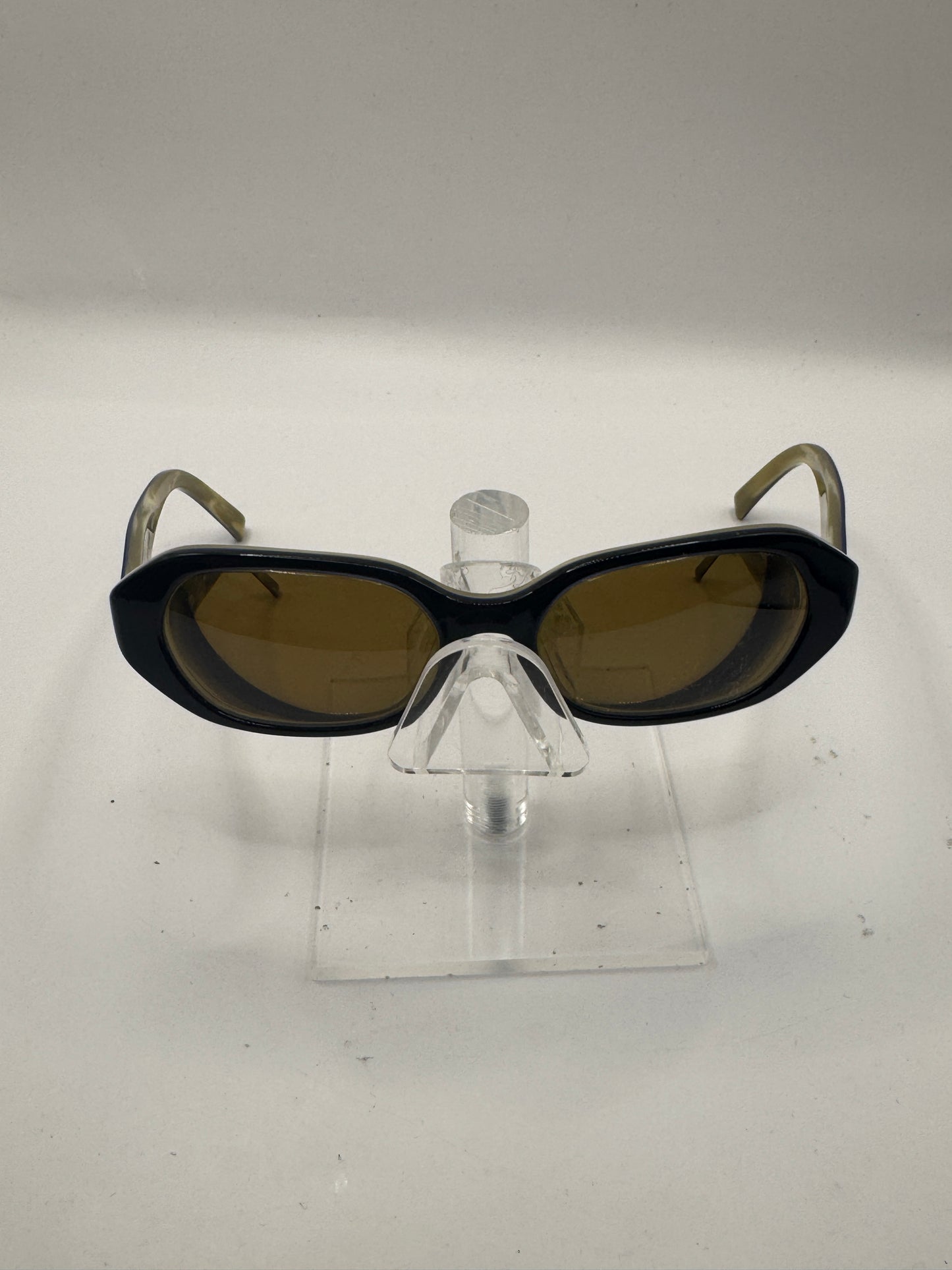 Kate Spade Gail Sunglasses in color Fw7y7