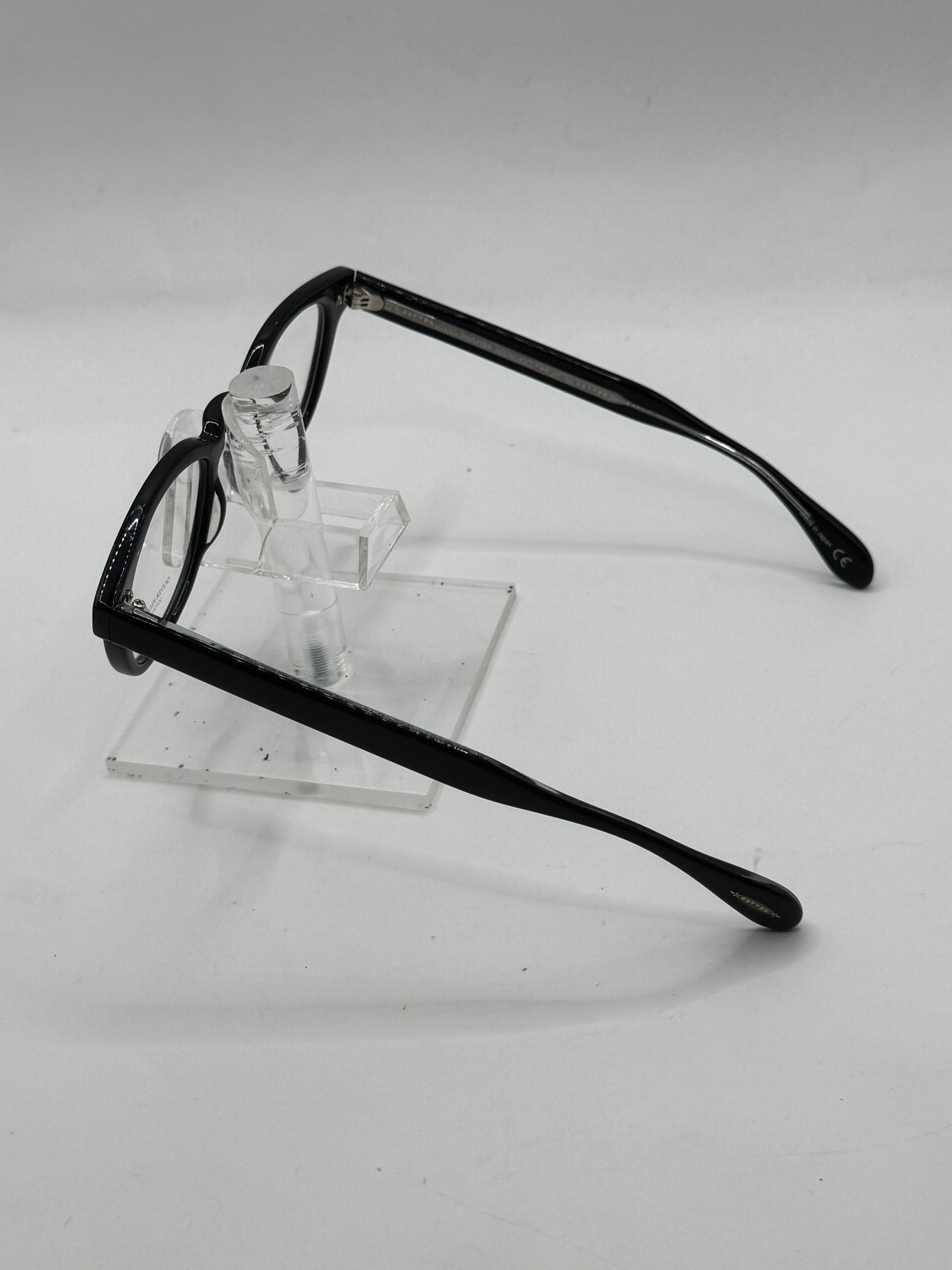 Oliver Peoples Sheldrake Eyeglasses in color Bk