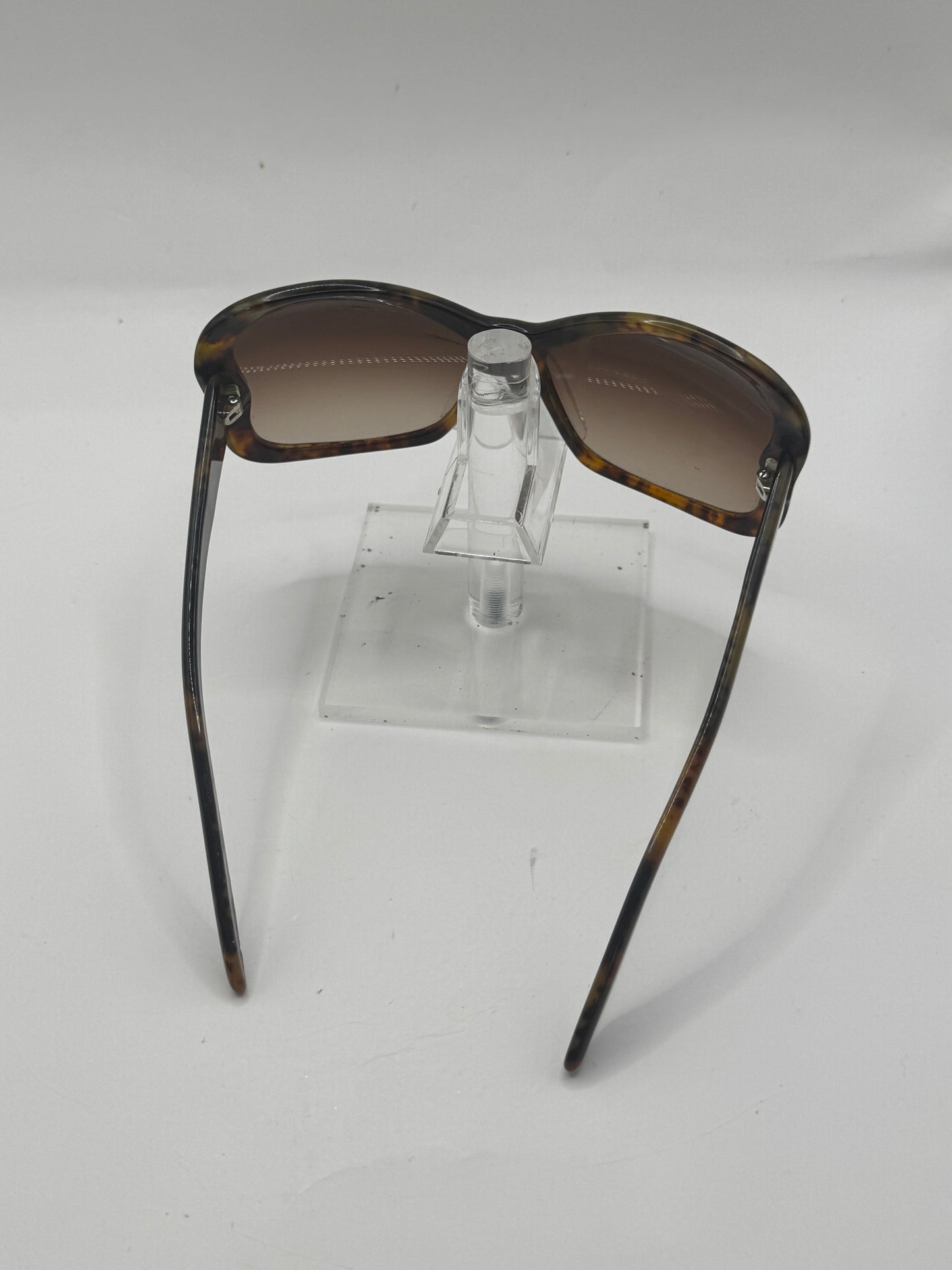 Prada Spr18i Sunglasses in color 2au6s1