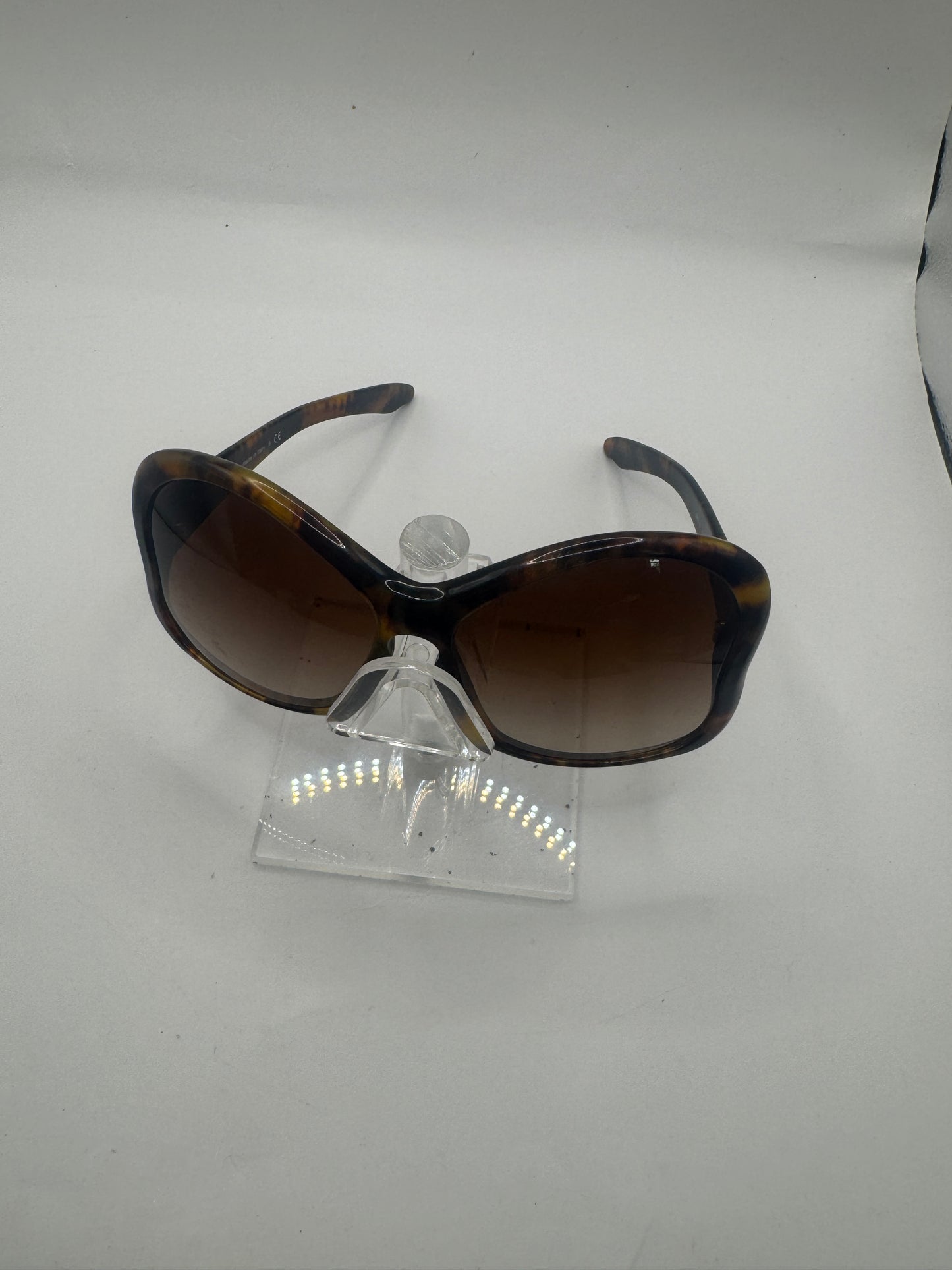 Prada Spr18i Sunglasses in color 2au6s1