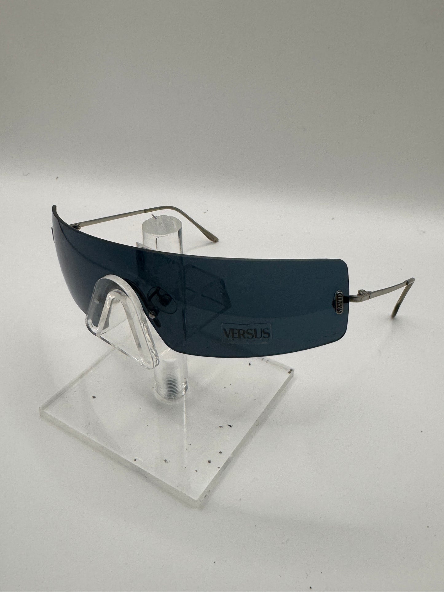 Versus L69 Sunglasses in color 26m198
