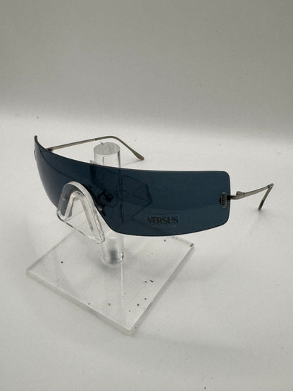 Versus L69 Sunglasses in color 26m198