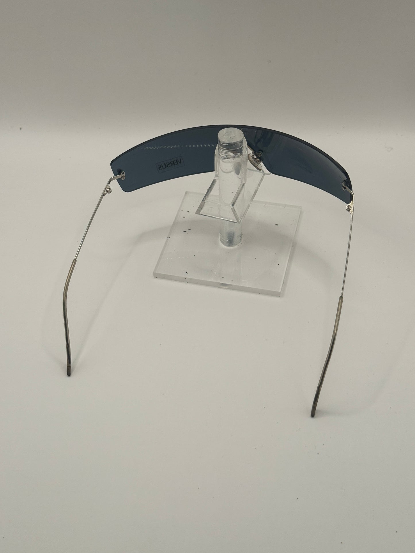 Versus L69 Sunglasses in color 26m198