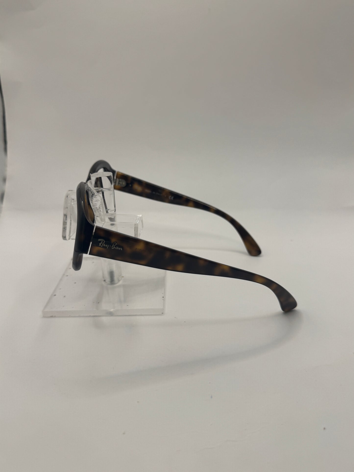 Ray Ban 4198 Sunglasses in color 710