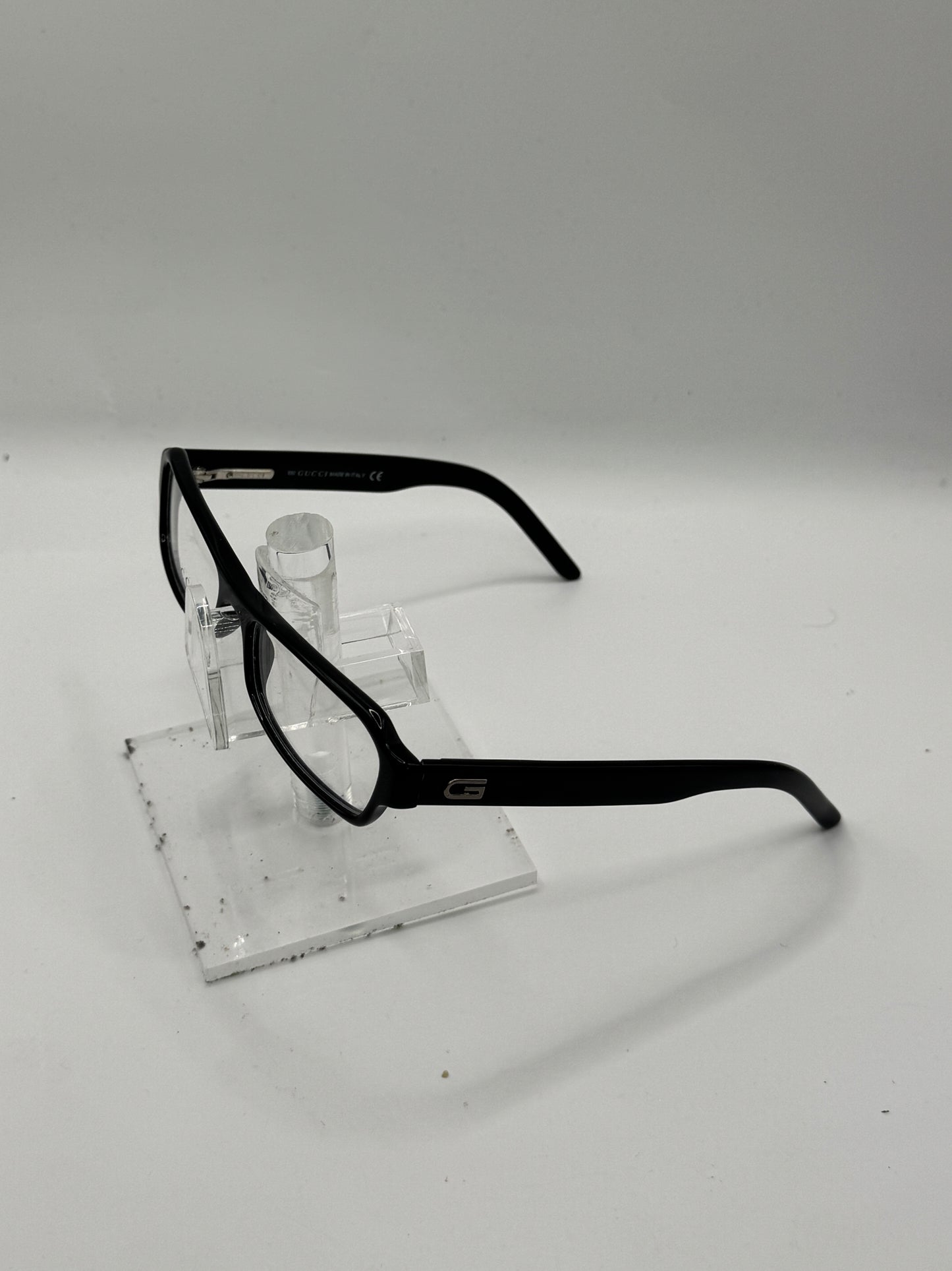 Gucci 2582 Eyeglasses in color 80700