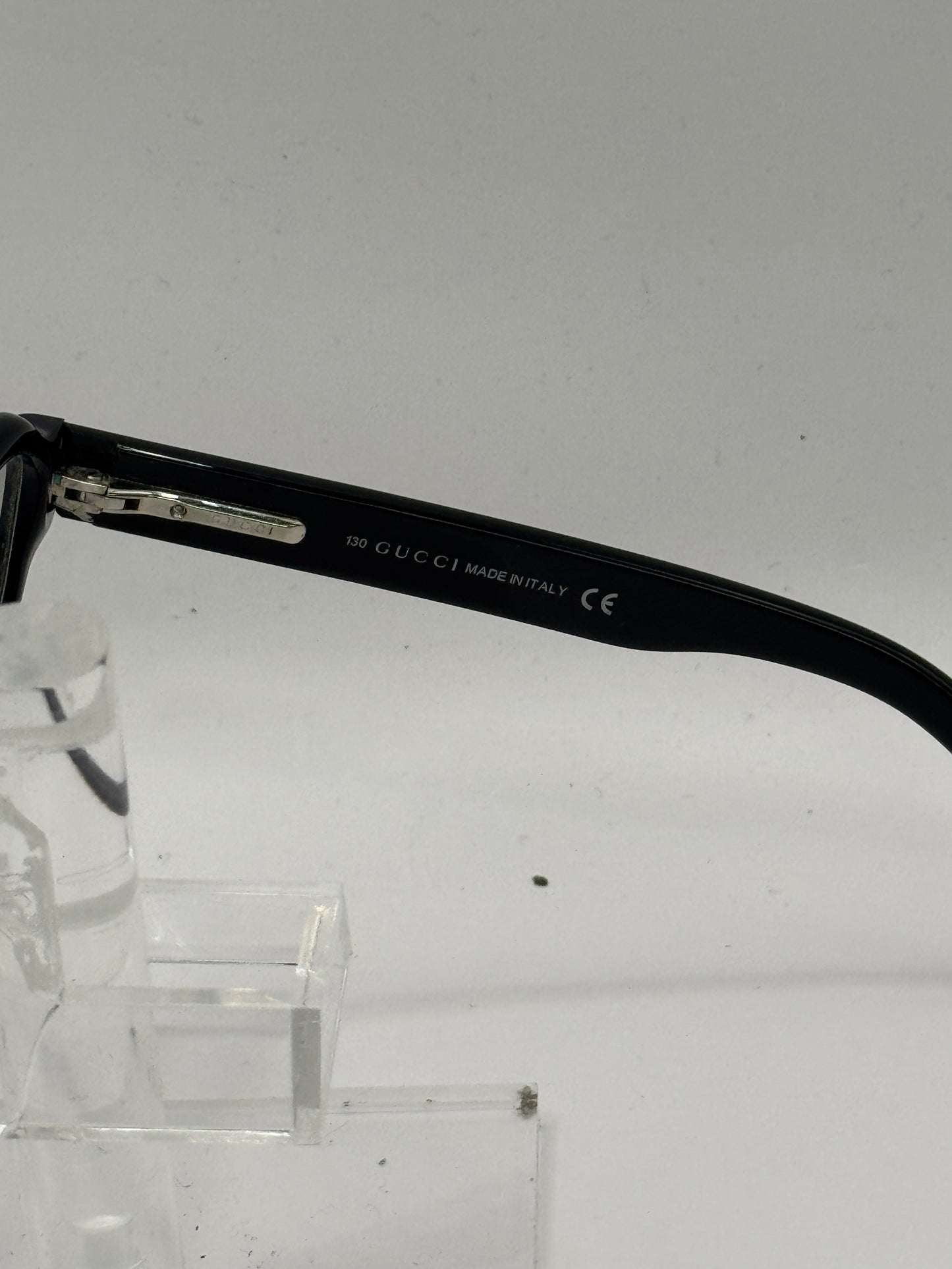 Gucci 2582 Eyeglasses in color 80700
