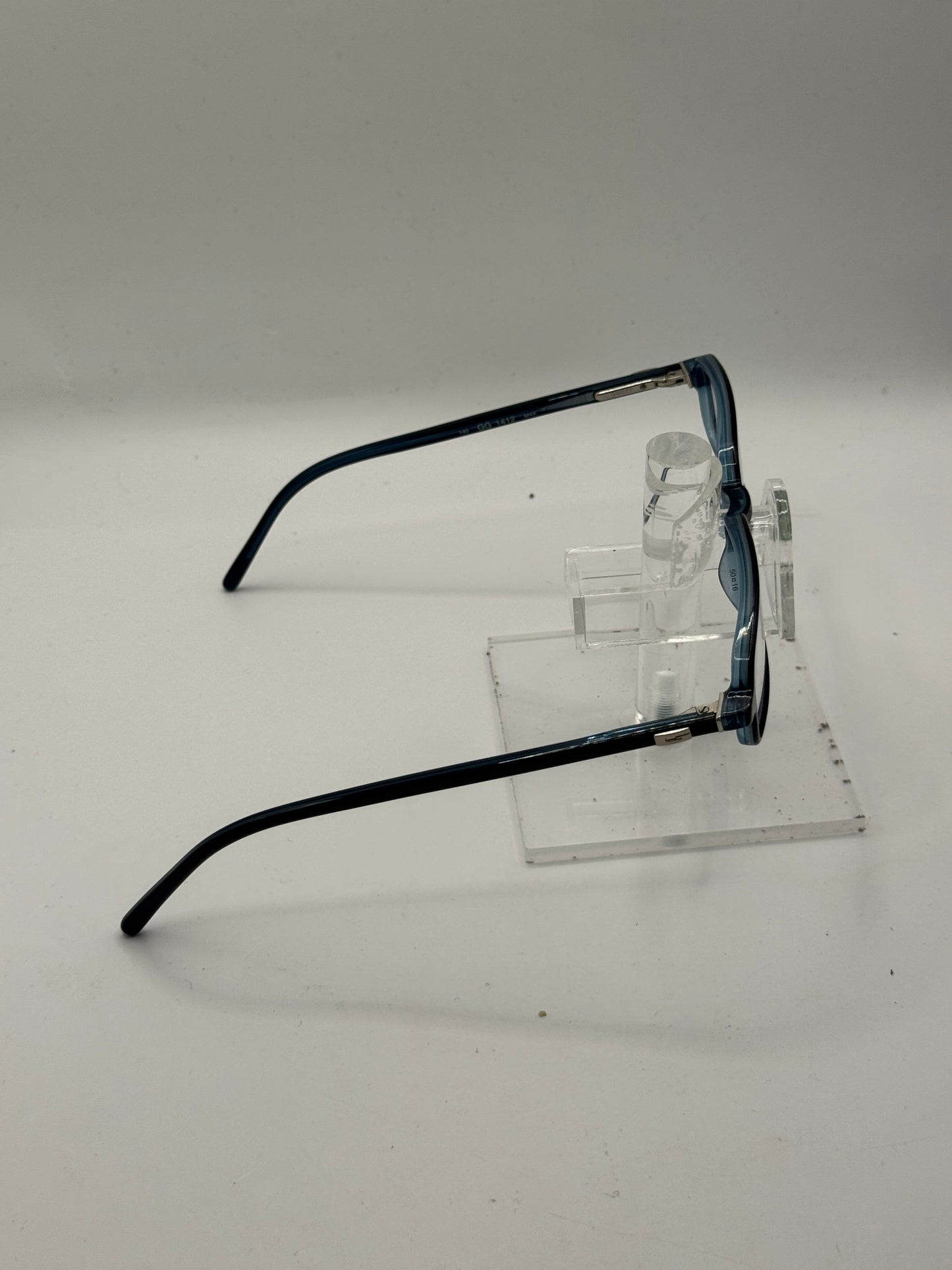Gucci 1412 Eyeglasses in color M4x00