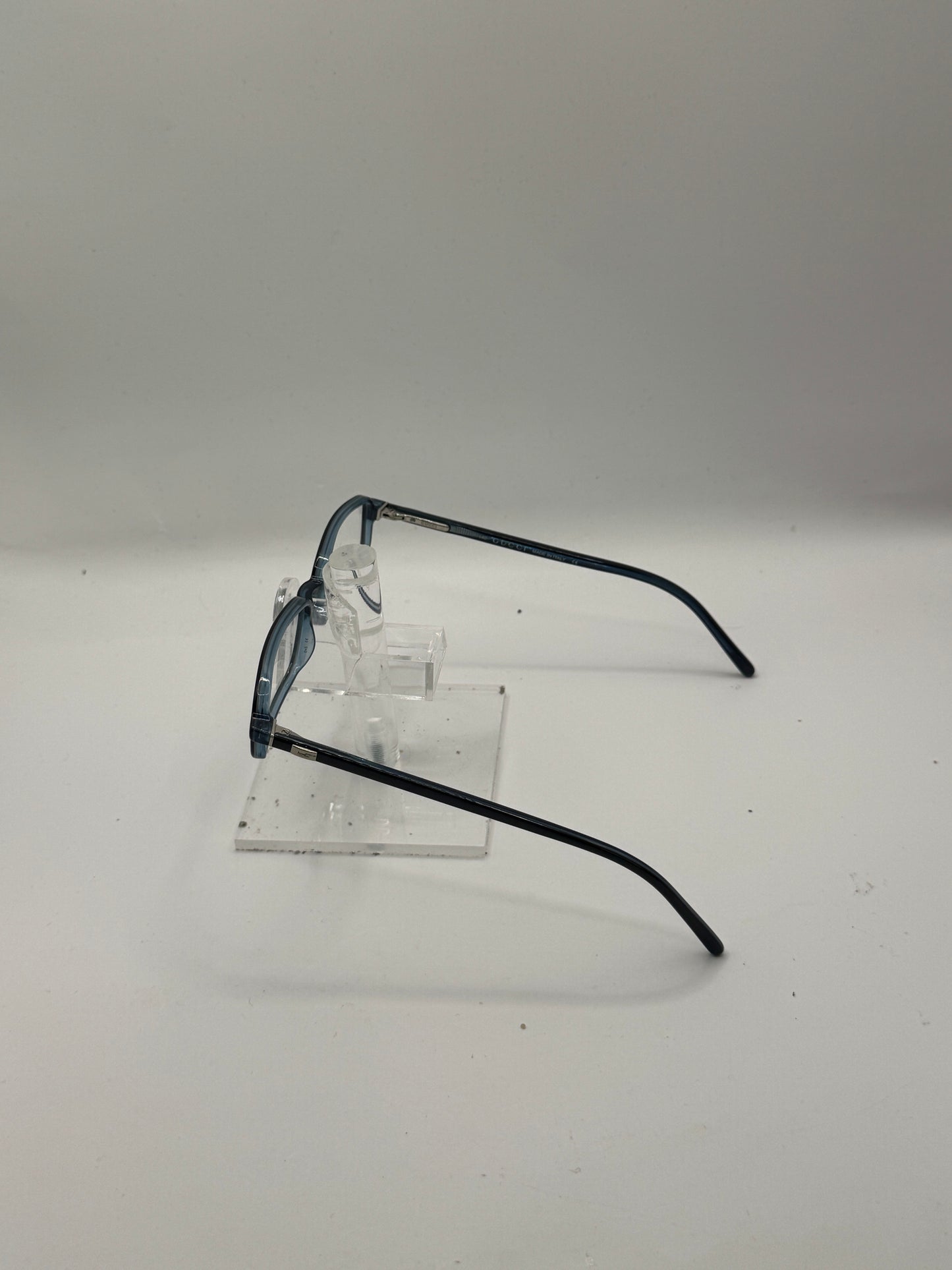 Gucci 1412 Eyeglasses in color M4x00