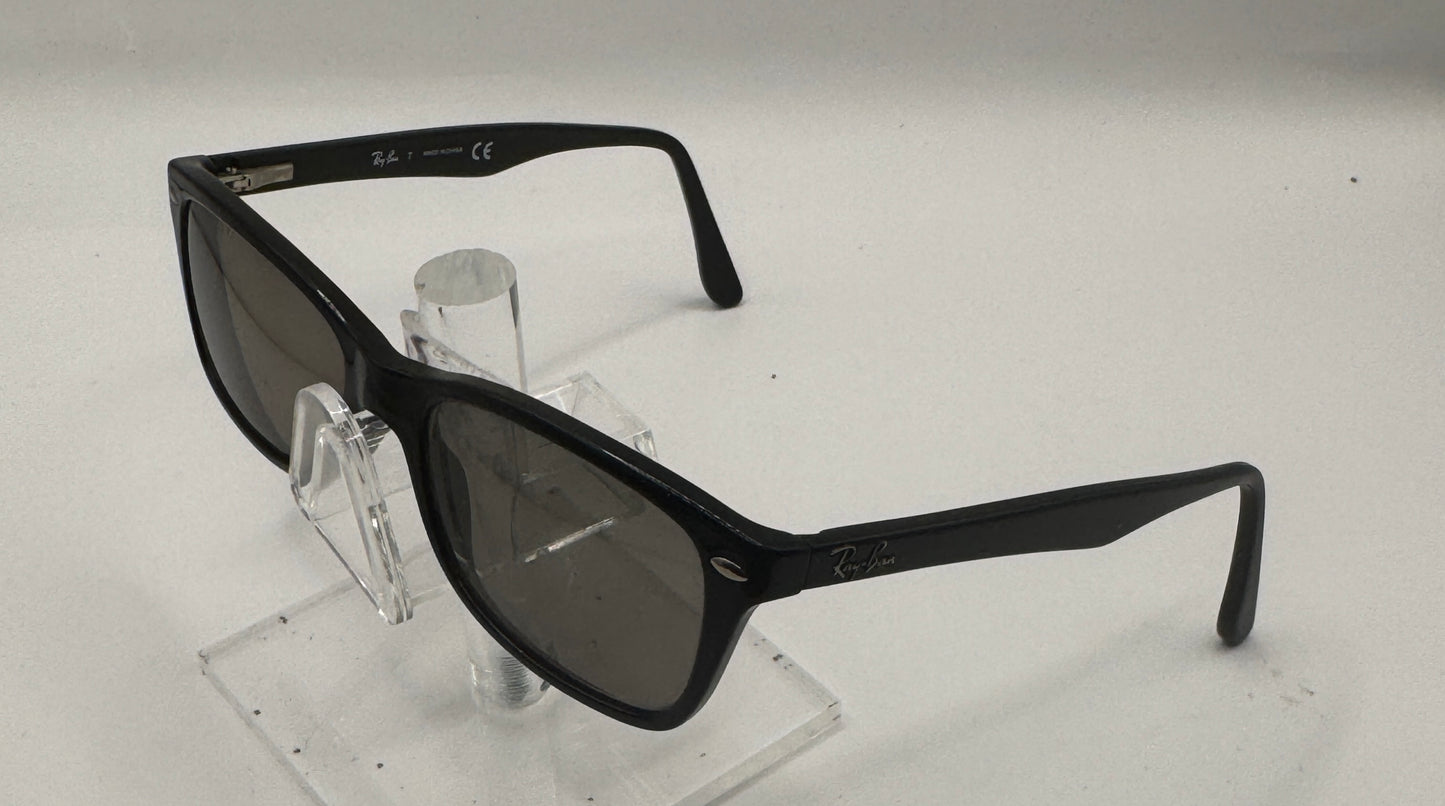 Ray Ban 5228 Eyeglasses in color 2000
