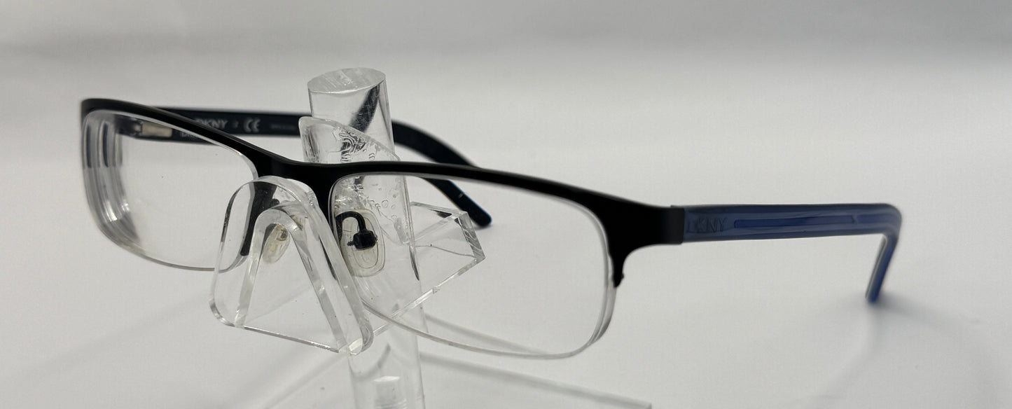 Dkny 5586 Eyeglasses in color 1004