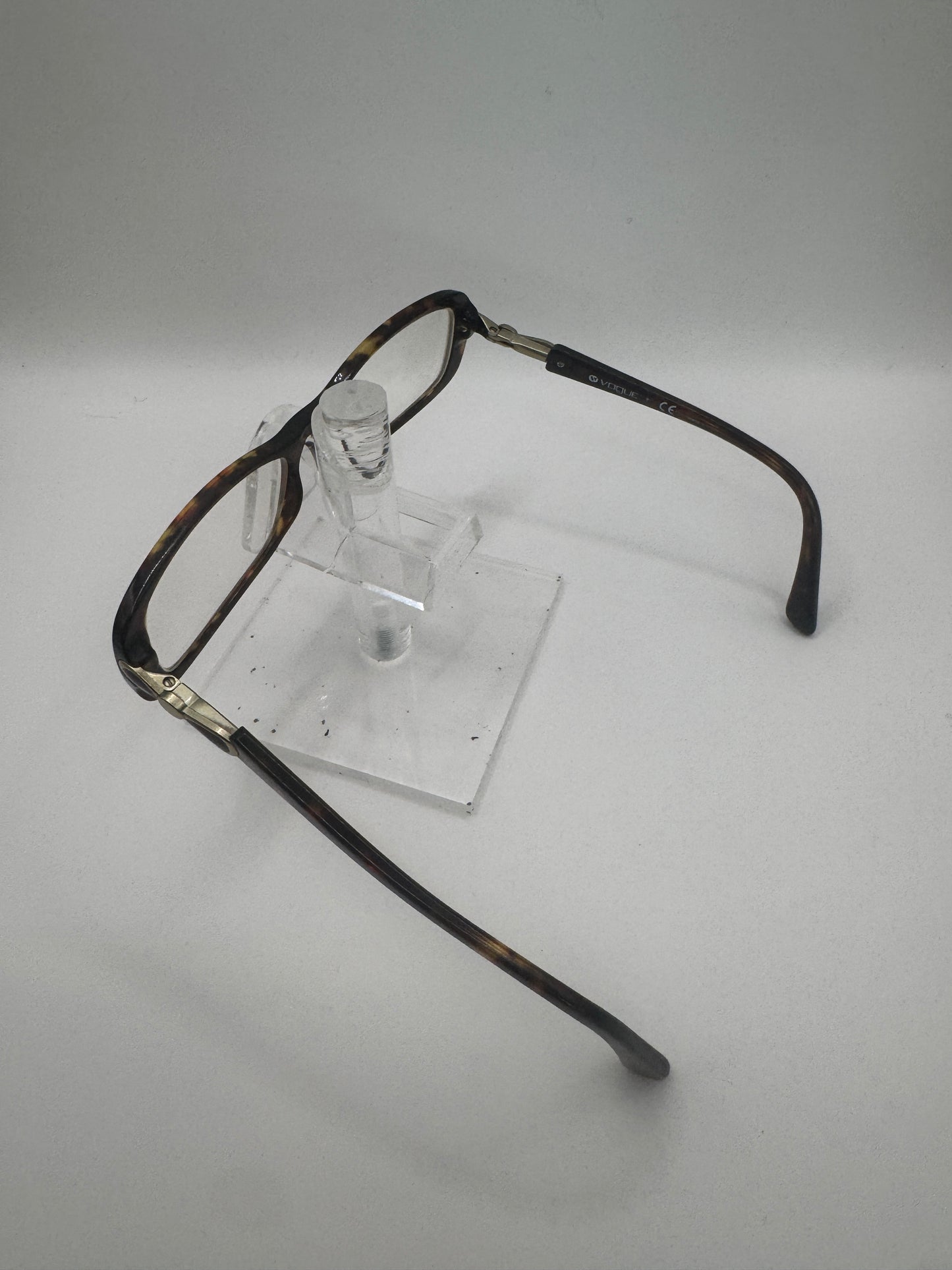 Vogue 2751 Eyeglasses in color W656