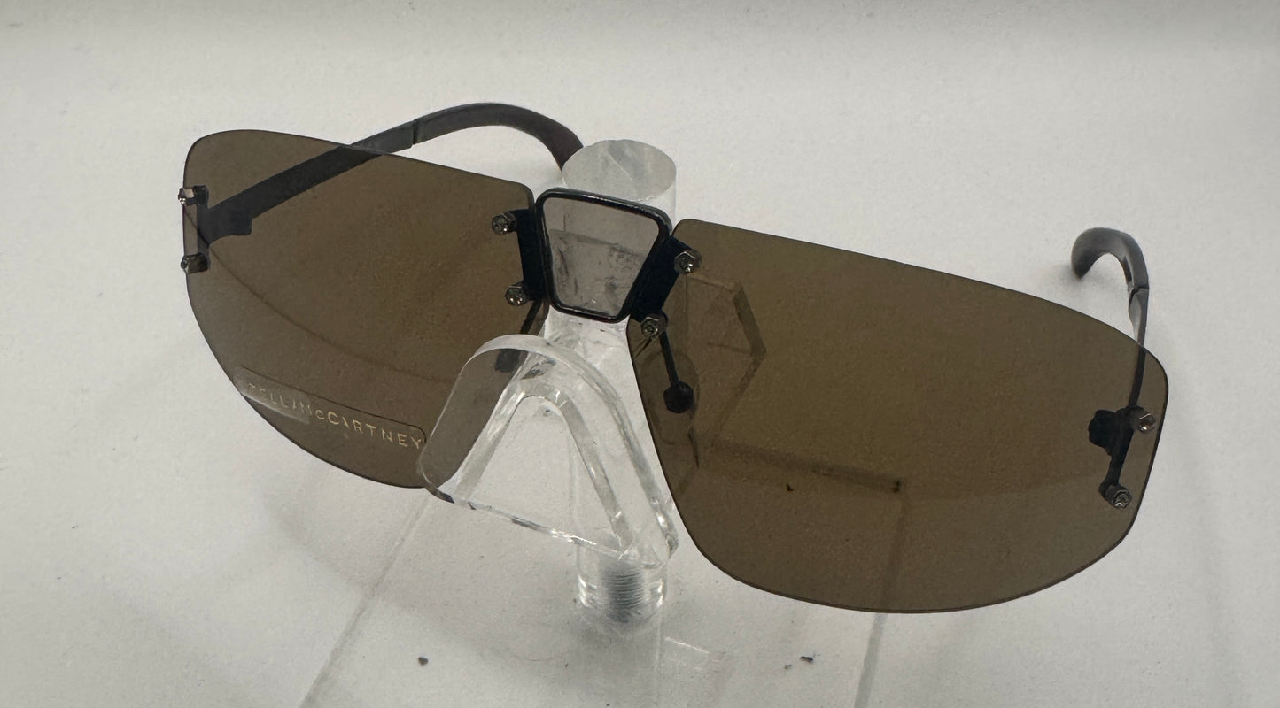 Stella Mccartney 15s Sunglasses in color Hr9