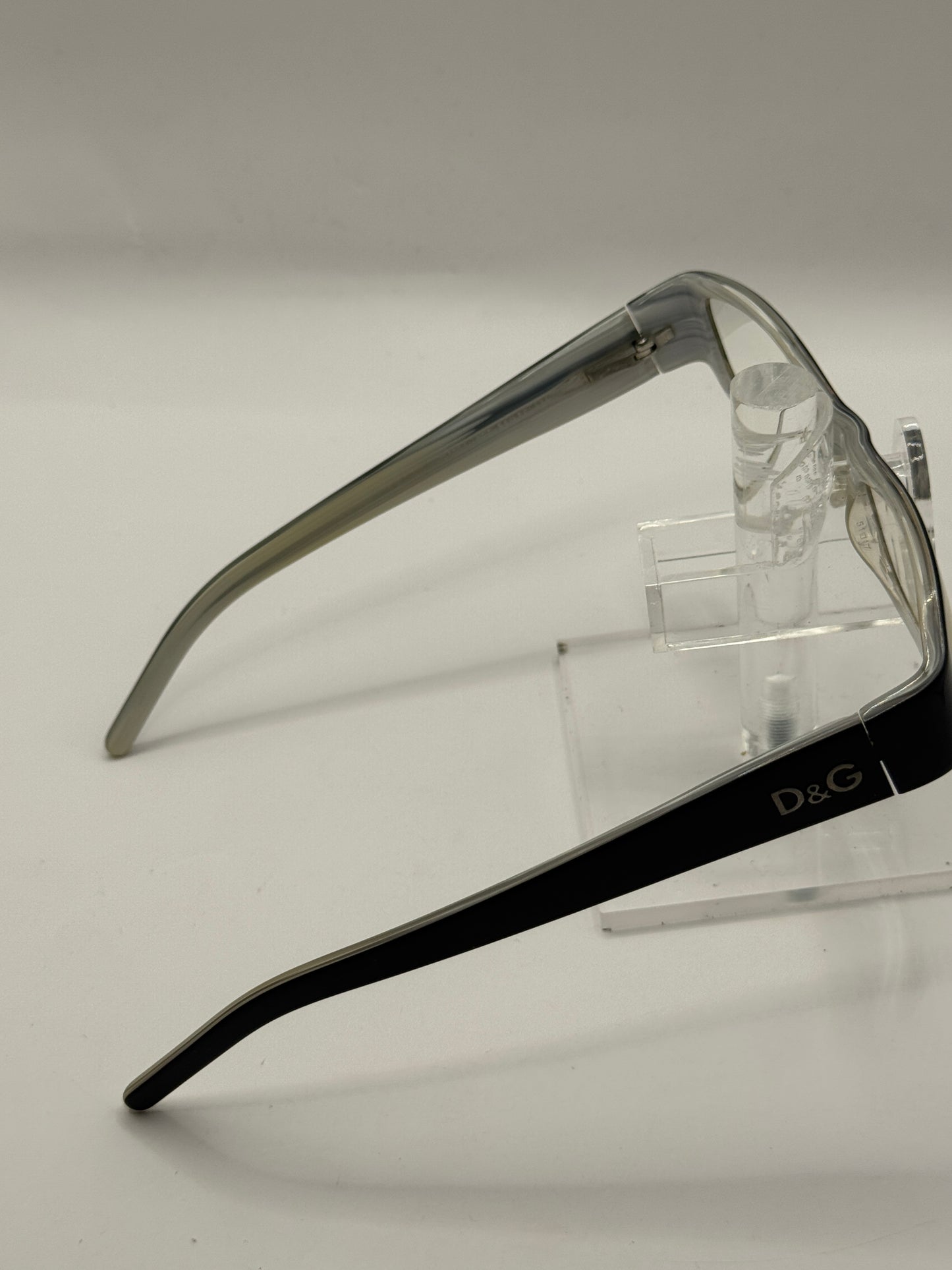 D&g 1161 Eyeglasses in color 827