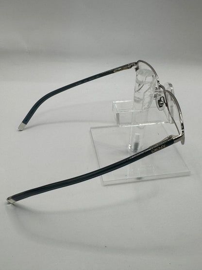 Dkny 5507 Eyeglasses in color 1002