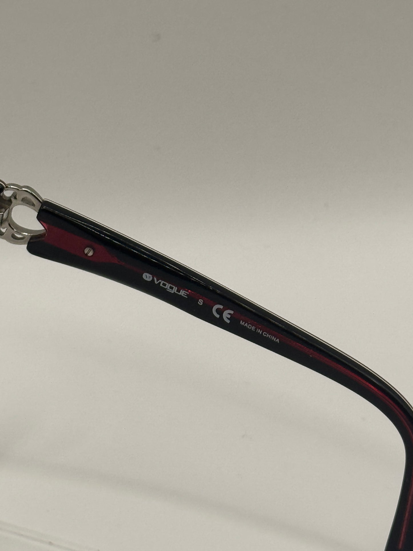 Vogue 2535 Eyeglasses in color 1538