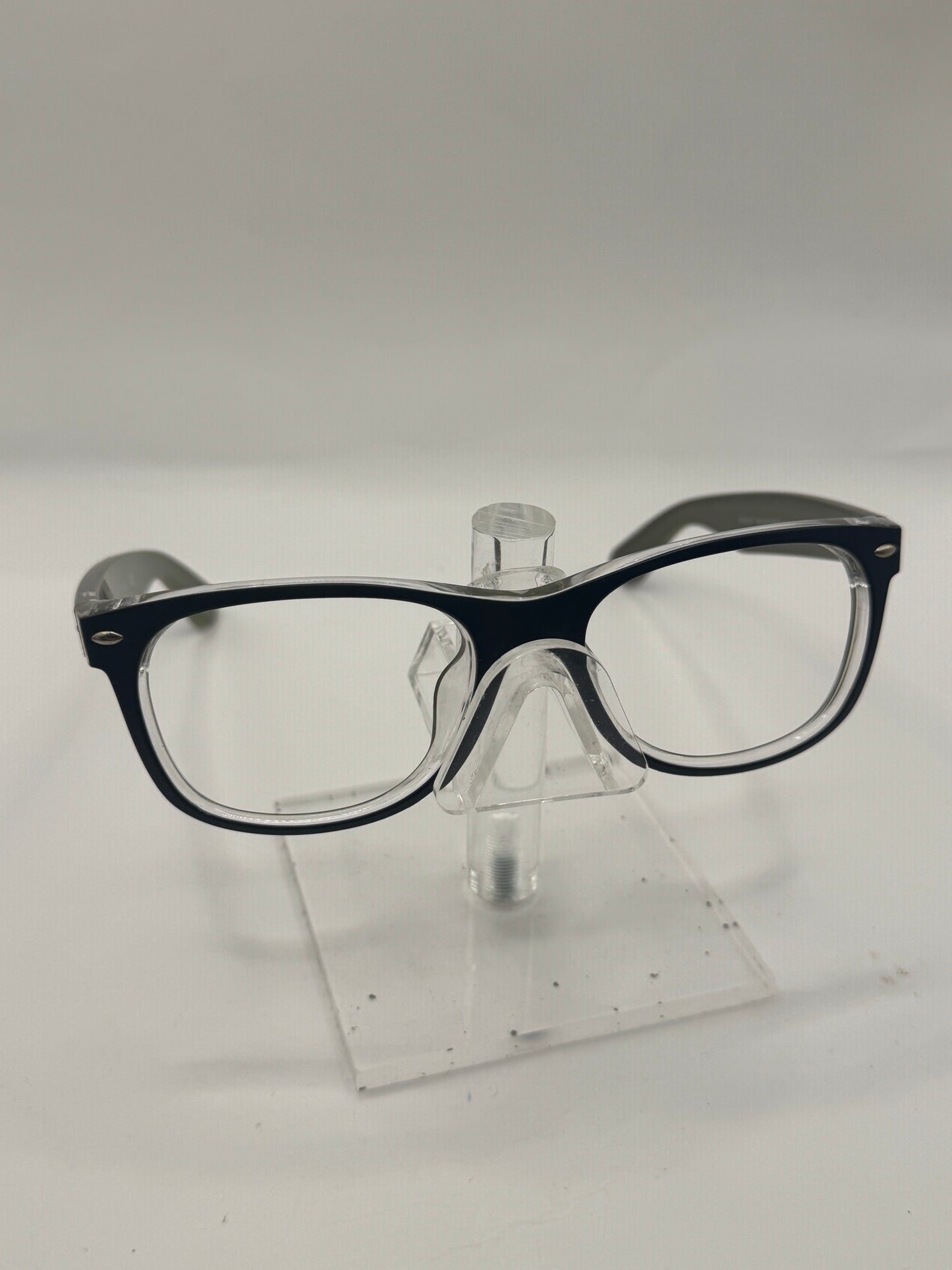 Ray Ban 2132f Sunglasses in color 6188