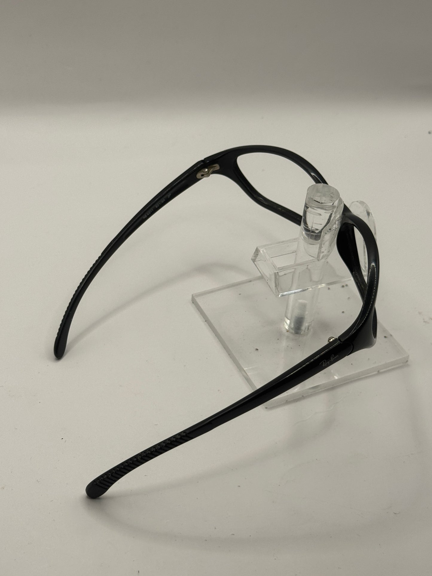 Ray Ban 4011 Sunglasses in color 9016a