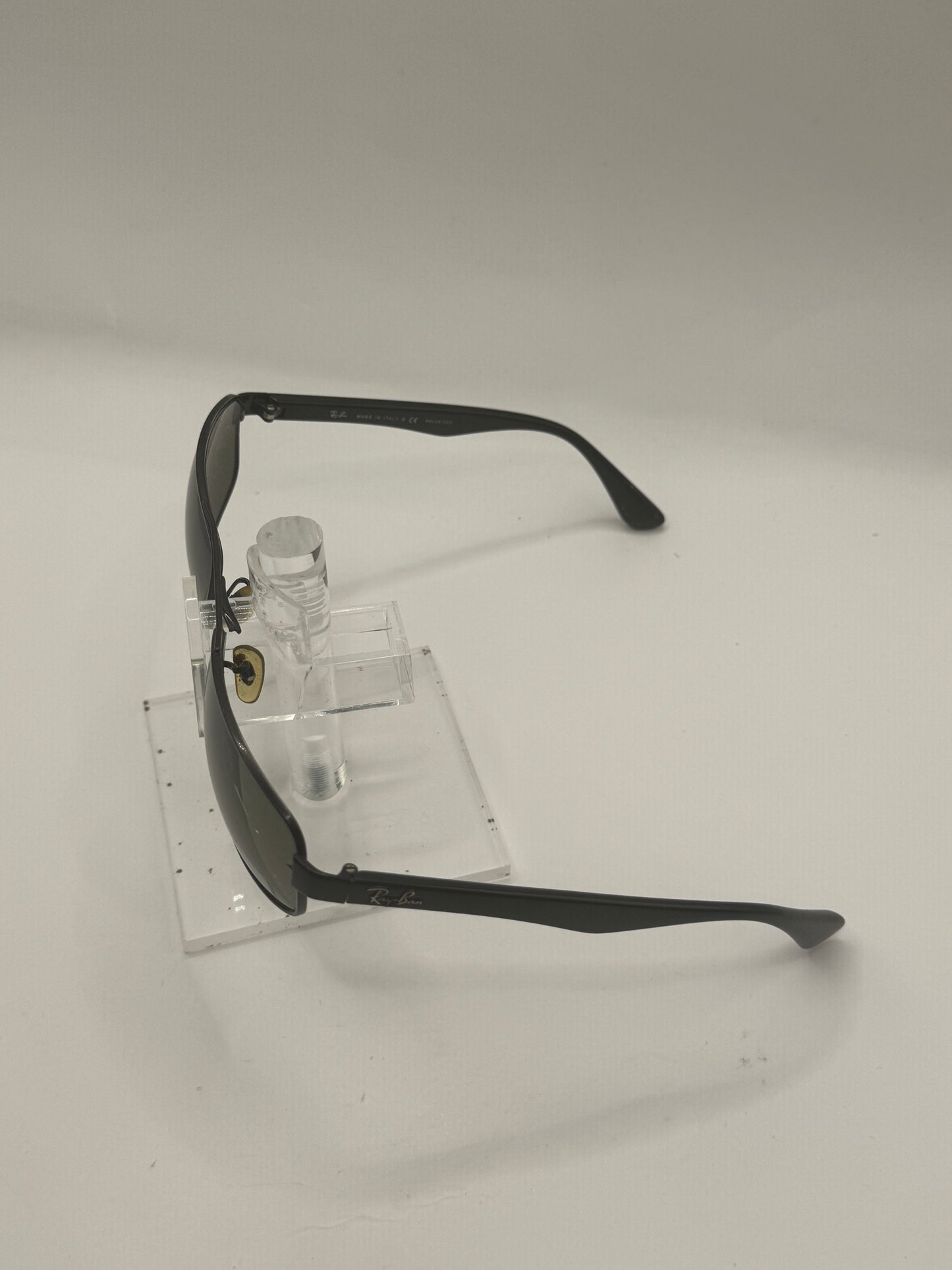 Ray Ban 3445 Sunglasses in color 00258