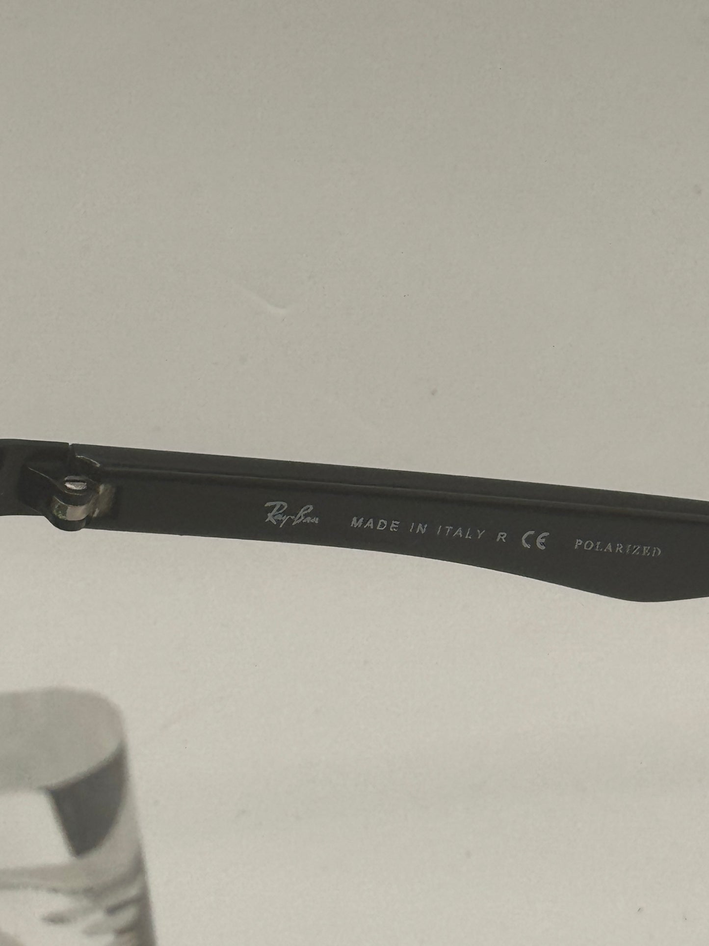 Ray Ban 3445 Sunglasses in color 00258