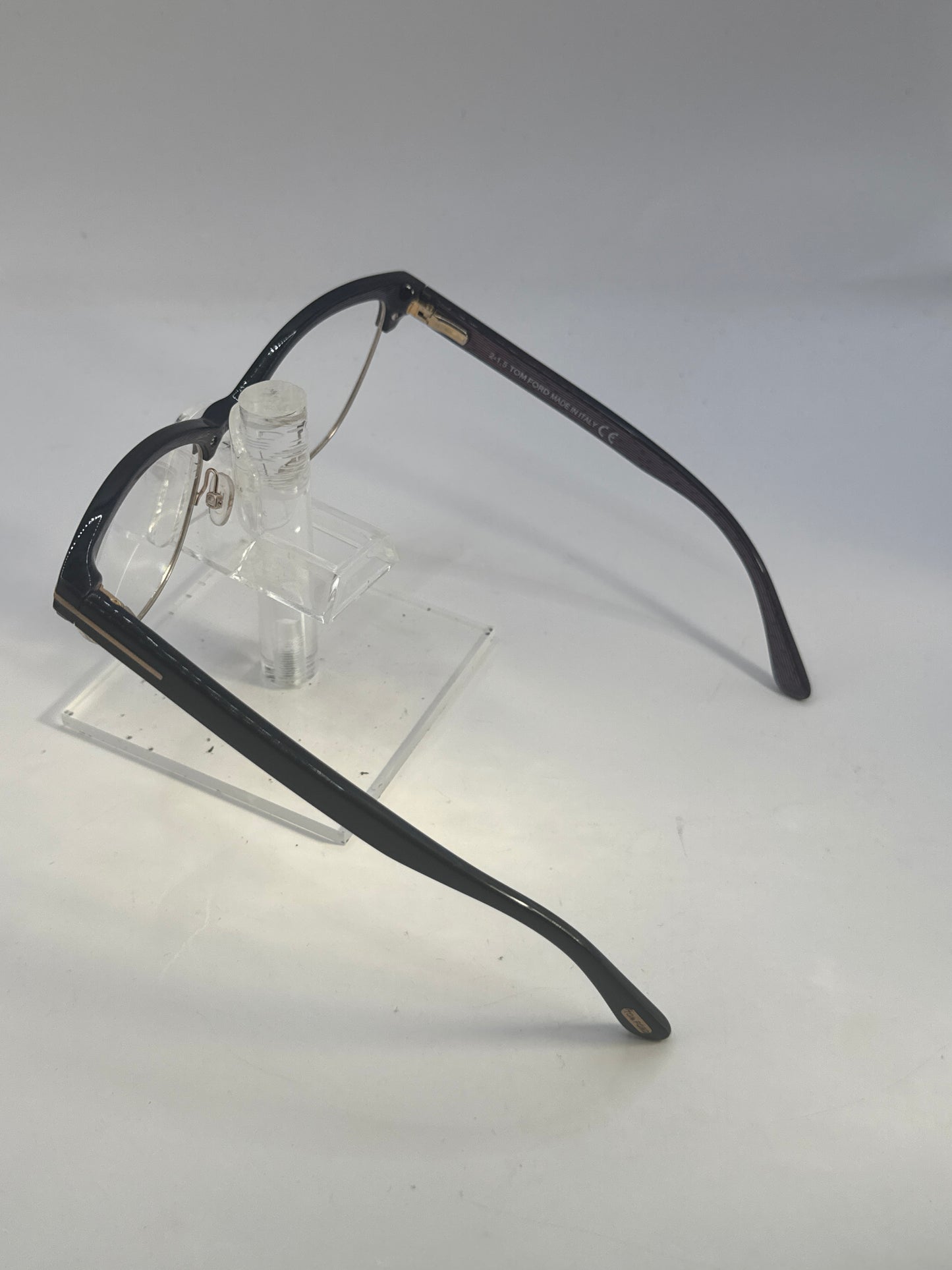 Tom Ford 5365 Eyeglasses in color 005
