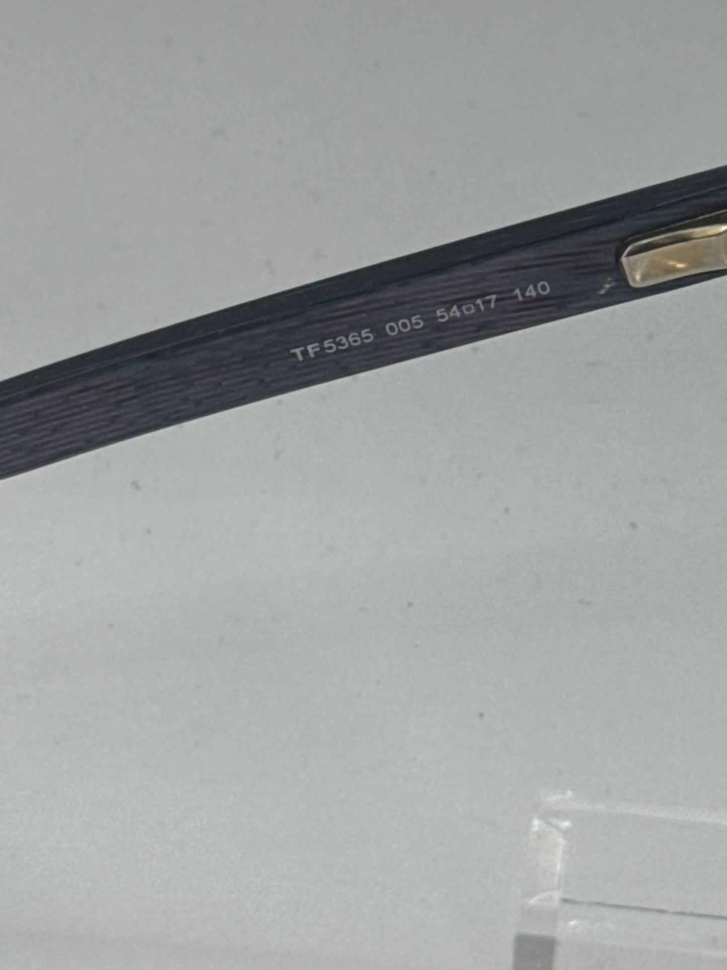 Tom Ford 5365 Eyeglasses in color 005