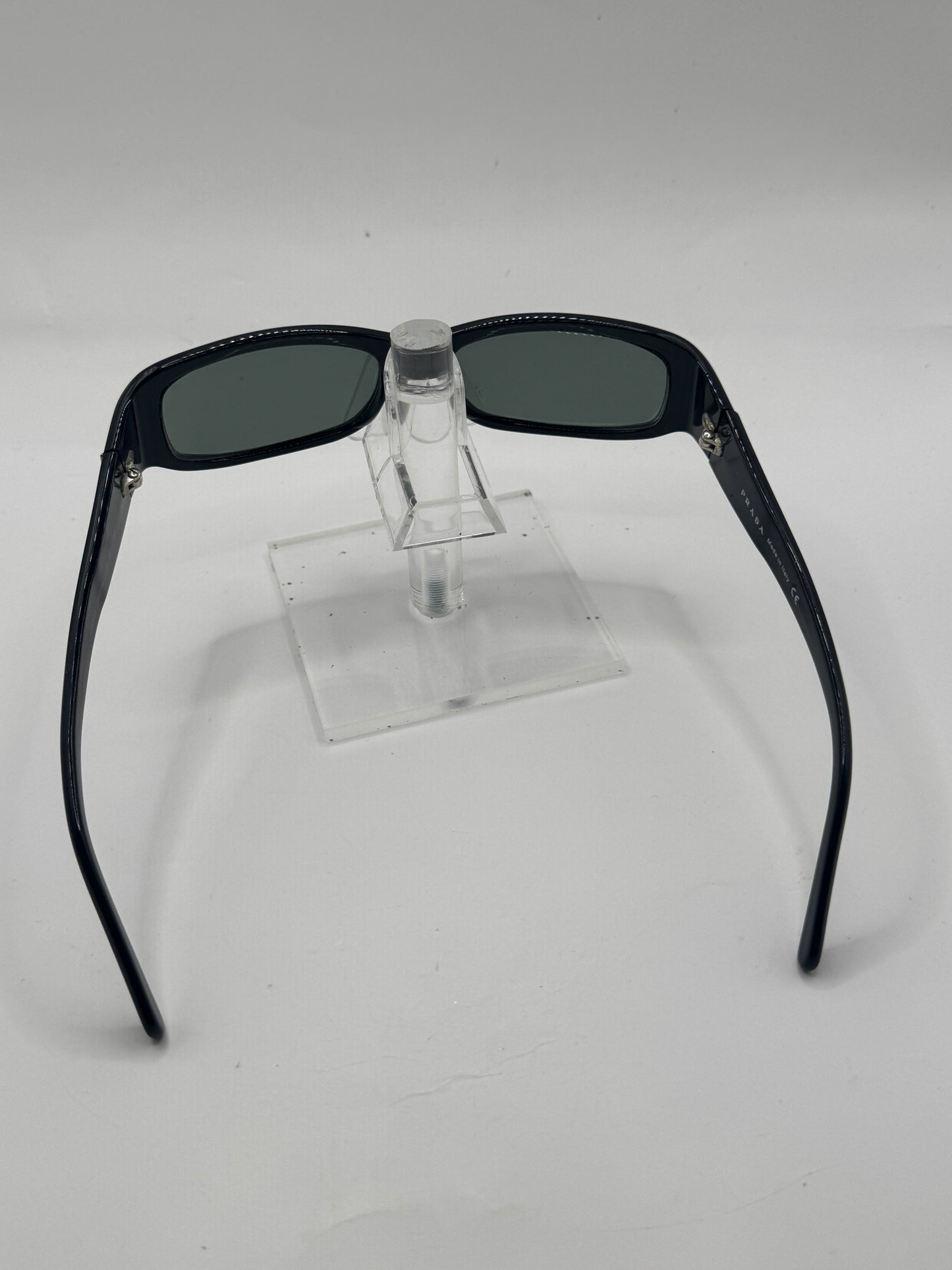 Prada Spr20g Sunglasses in color 1ab1a1