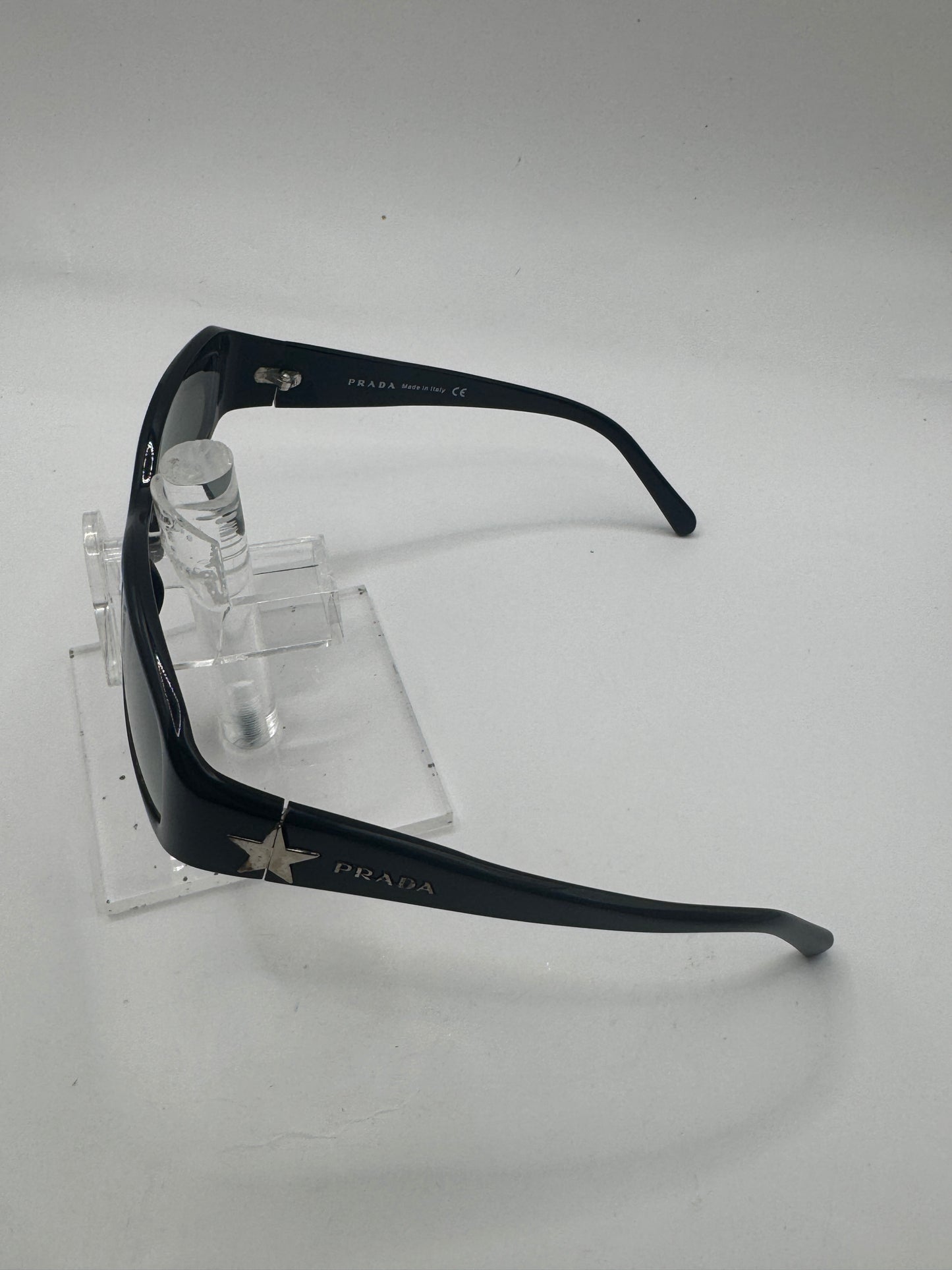 Prada Spr20g Sunglasses in color 1ab1a1