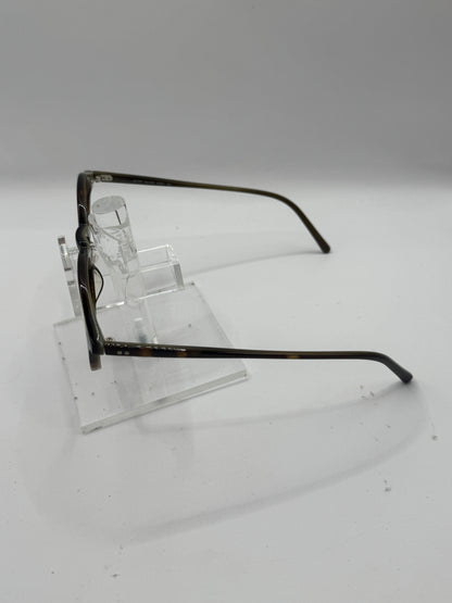 Legre 070 Eyeglasses in color 320