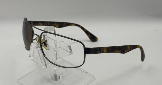 Ray Ban 3445 Sunglasses in color 029k3