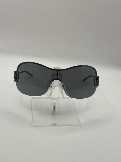 Giorgio Armani 371 Sunglasses in color Kj1p8