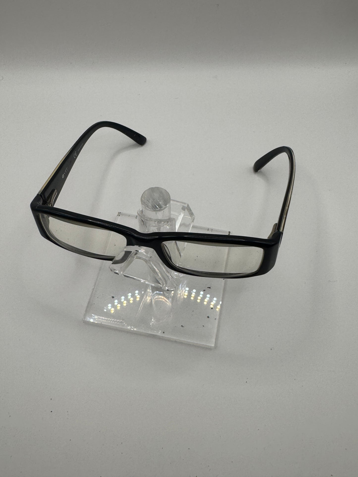 Vogue 2573 Eyeglasses in color W44