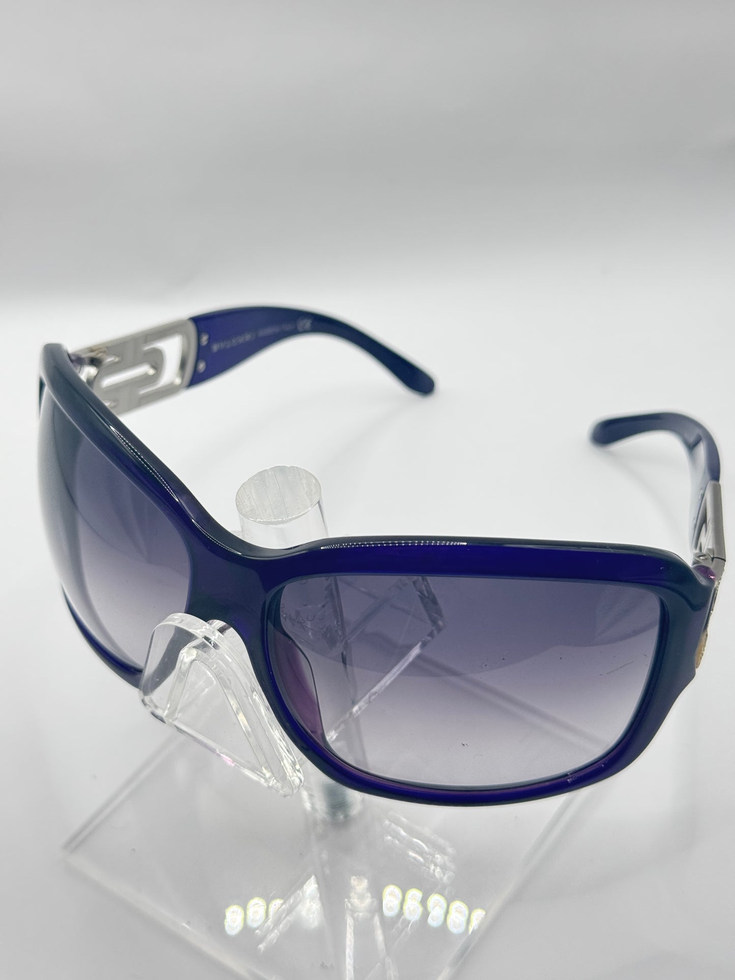 Bvlgari 8022b Sunglasses in color 89811