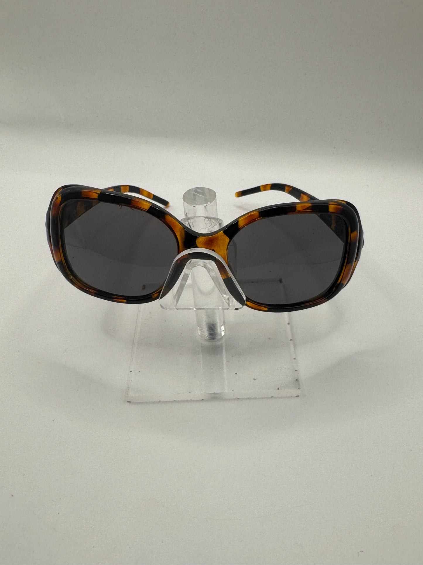 D&g 8024 Sunglasses in color 62373