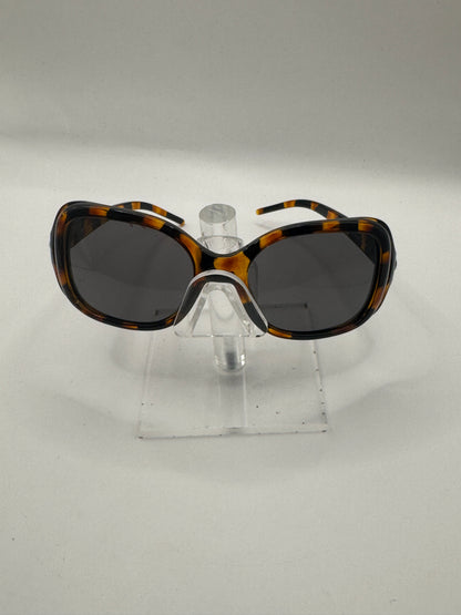 D&g 8024 Sunglasses in color 62373