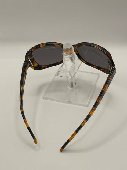 D&g 8024 Sunglasses in color 62373