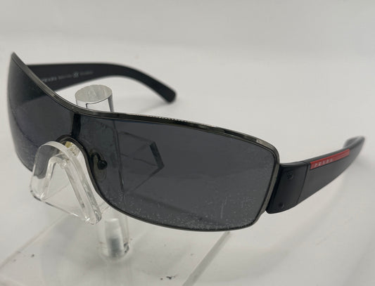 Prada Sps52e Sunglasses in color 5av5z1