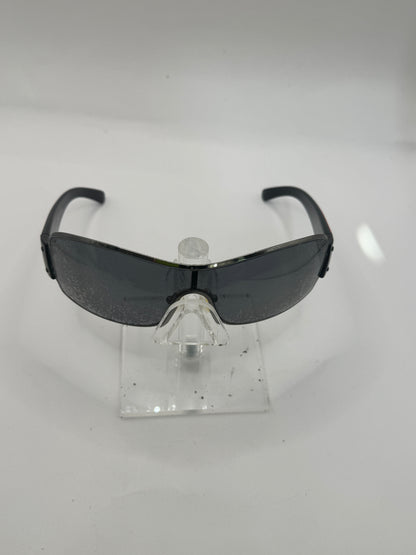 Prada Sps52e Sunglasses in color 5av5z1