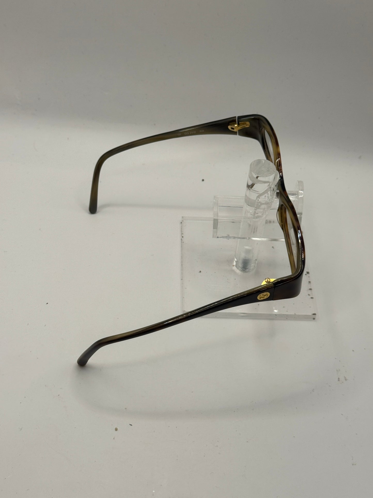 Gucci 2512 Eyeglasses in color 5u200