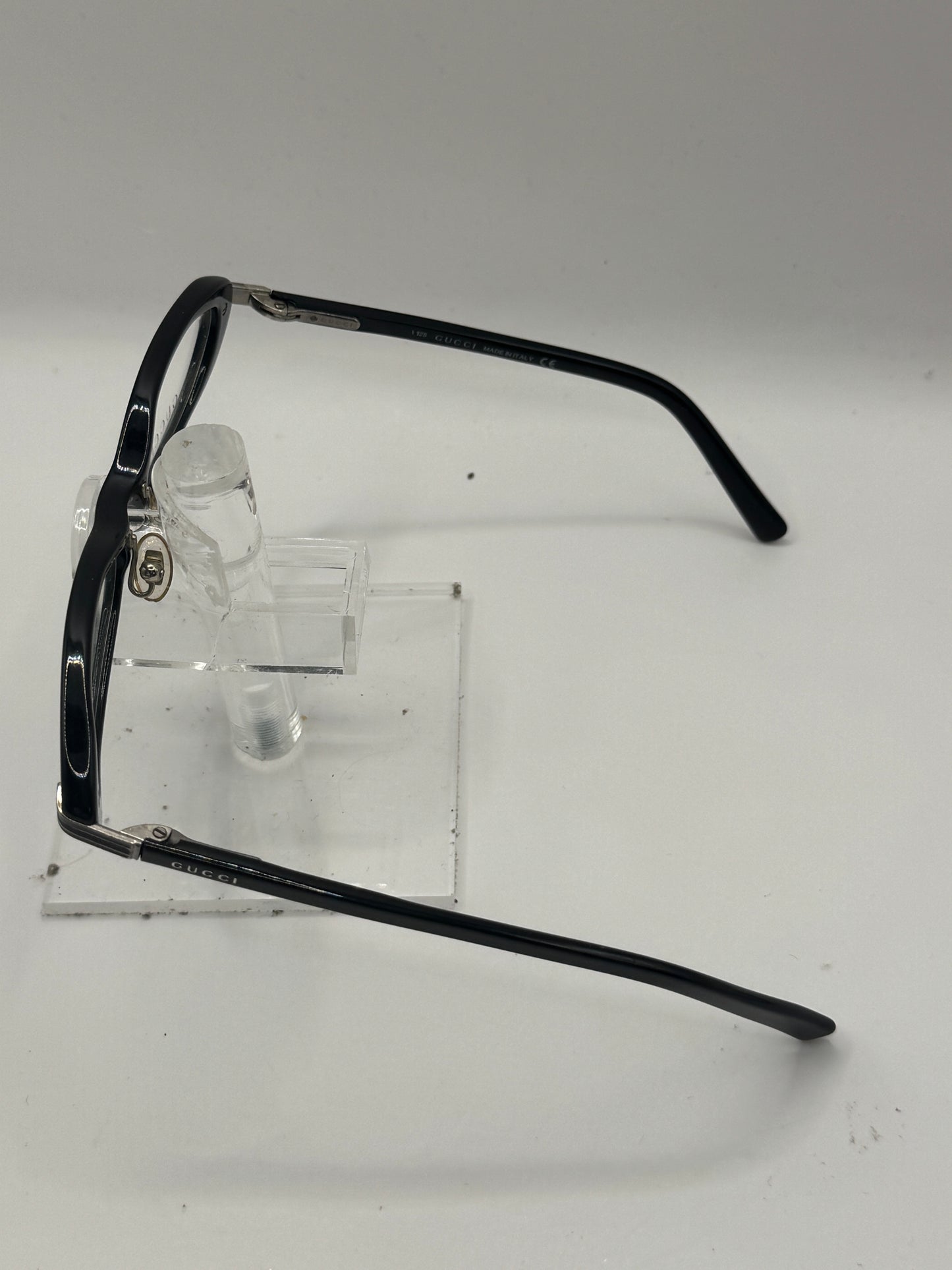 Gucci 2929 Eyeglasses in color Ekb00