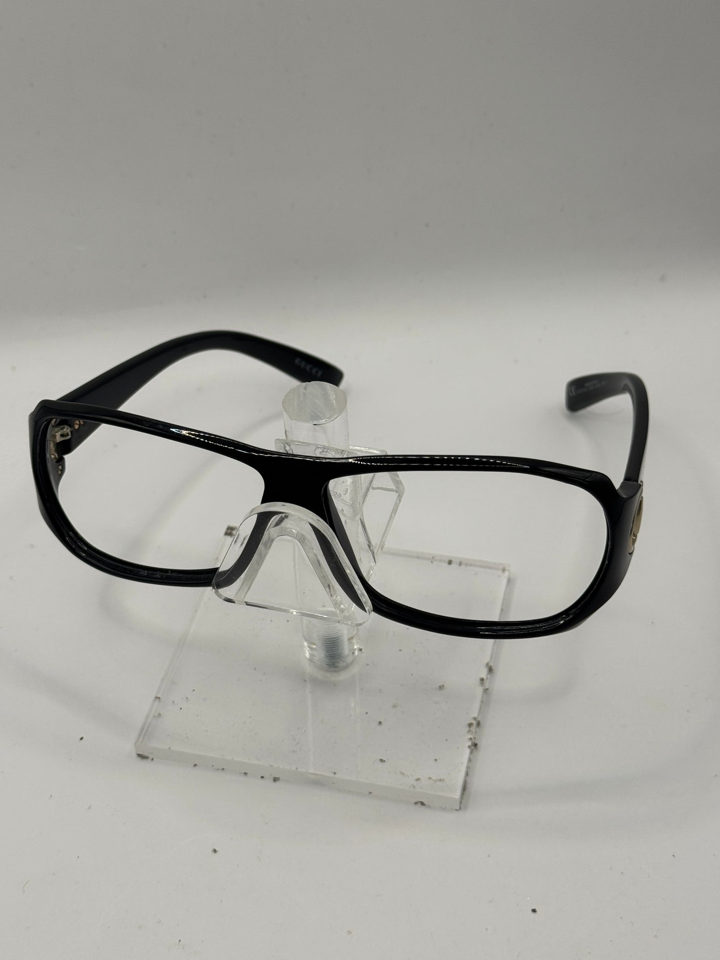 Gucci 2574 Sunglasses in color D28lf