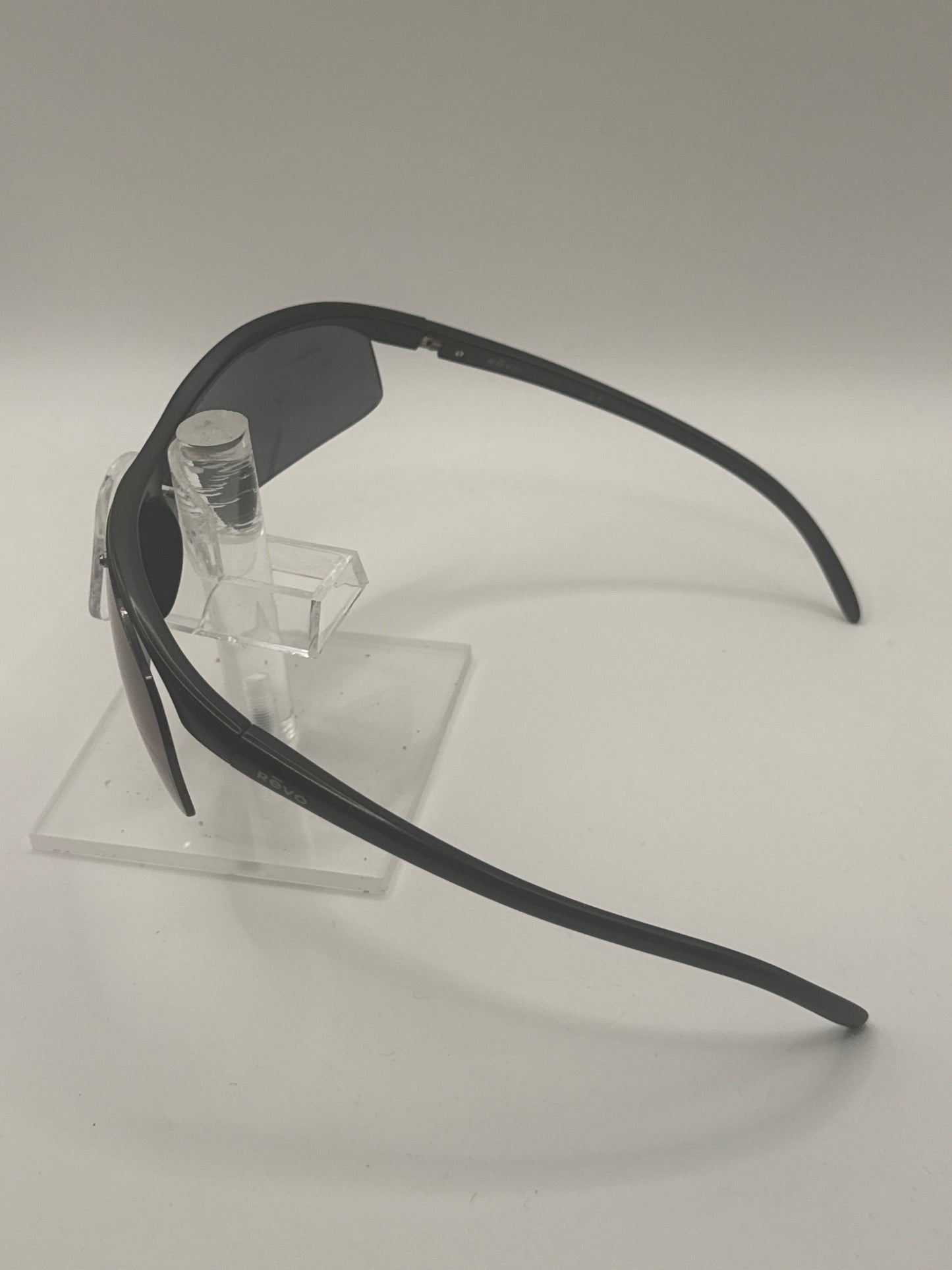 Revo 4011 Sunglasses in color 801s9v