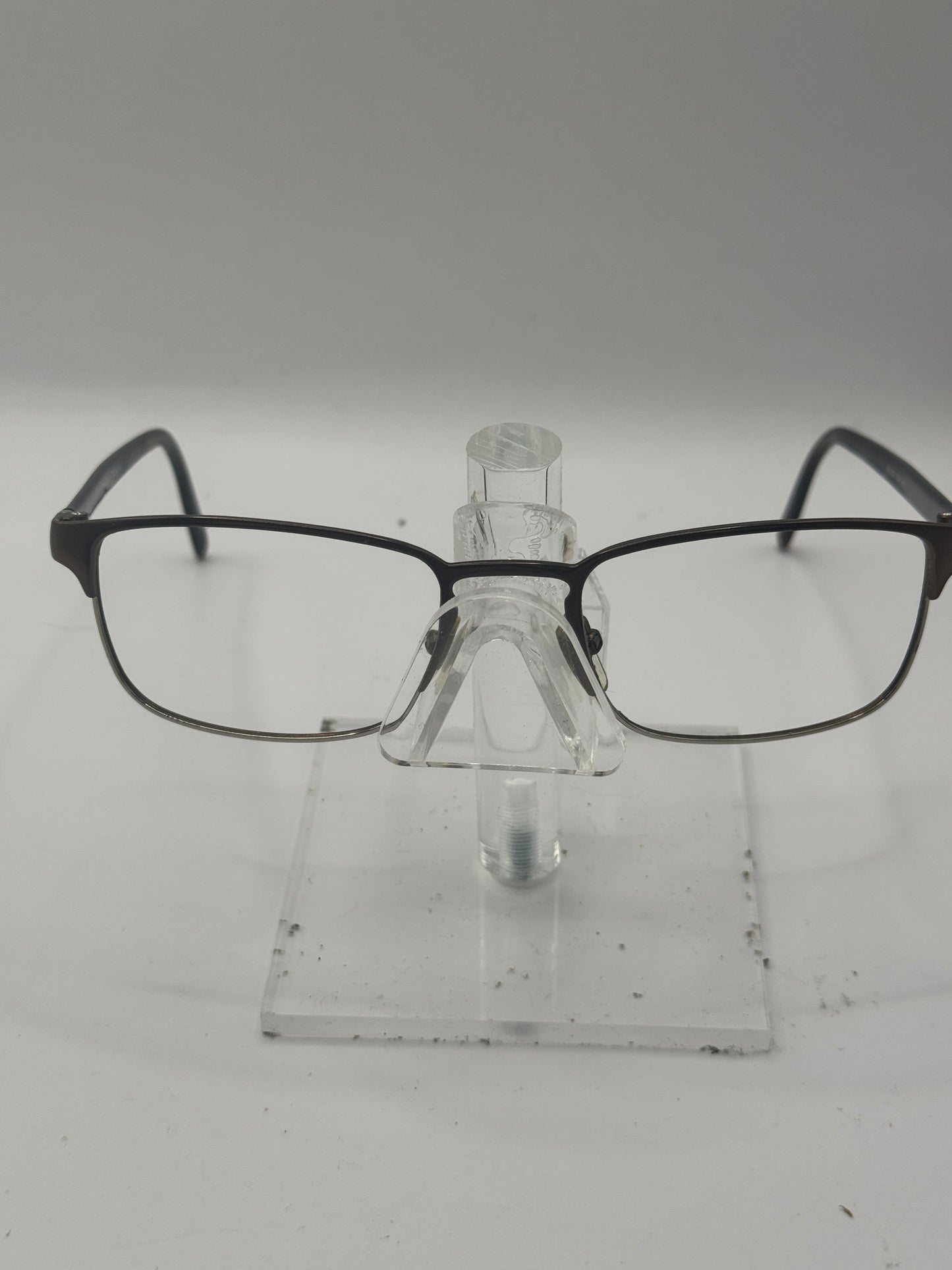 Gucci 2233 Eyeglasses in color Cux