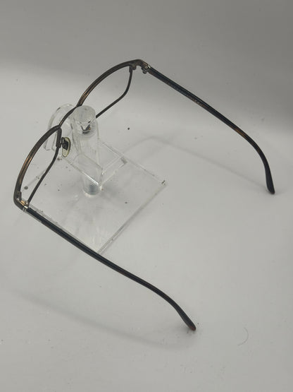 Gucci 2233 Eyeglasses in color Cux