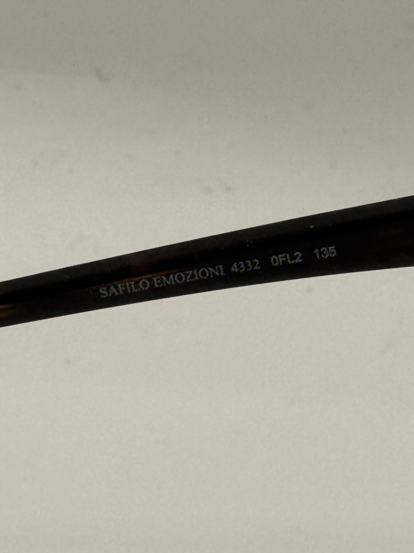 Emozioni 4332 Eyeglasses in color Fl2